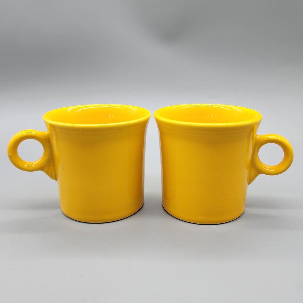 Set of 2 Fiesta HLC USA Yellow Coffee Mugs Cups Ceramic Retro D Handle